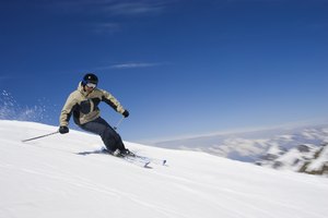 Los ejercicios de invierno y otras actividades cuando hace frío afuera pueden quemar cientos de calorías por entrenamiento.