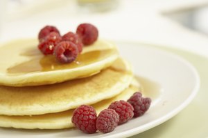 Sé creativo a la hora de poner cubierta a tus hotcakes.