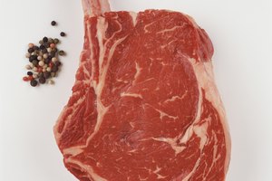La carne kobe japonesa tiene 50 calorías menos por ración de 4 onzas que la de estilo estadounidense.