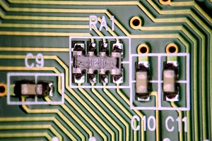 Algunas partes de las computadoras viejas son reutilizables.