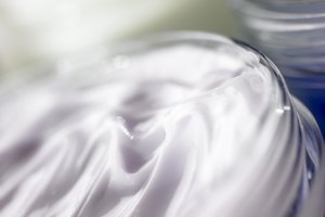 Existen cremas hidratantes para el rostro para diferentes tipos de piel.