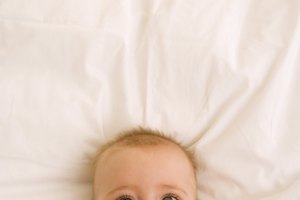 Una interacción constante con tu bebé le ayuda a crecer y a desarrollarse como un pequeño infante feliz.