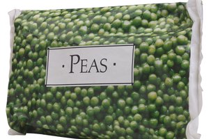Una bolsa de guisantes congelados es ideal para aplicar en el área afectada.