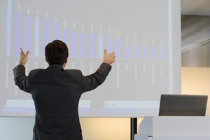 Los hipervínculos PowePoint pueden abrir sitios Web o archivos como hojas de cálculo.