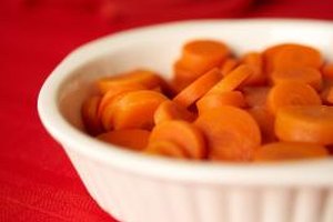 How To Cook Raw Carrots In The Microwave Our Everyday Life Small Carrot Slices Cook More Evenly In The Microwave