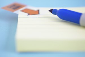 La herramienta etiqueta hace que sea sencillo dividir un documento de Word en cuatro secciones del tamaño de tarjeta índice.