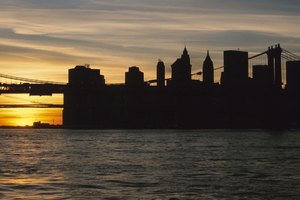 Astoria se encuentra cruzando el East River desde Manhattan.