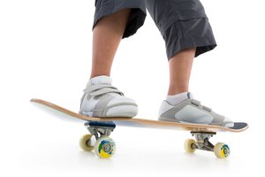Diferentes modelos de patinetas están equipadas con separadores para rodamientos.