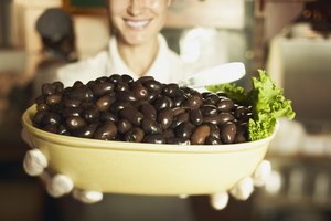 Al igual que cualquier otro alimento vegetal, las aceitunas son libres de colesterol.