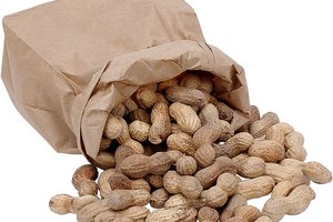 El tamaño estándar de porción para la mantequilla de maní es de 2 cucharadas.