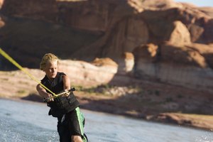 Los deportes acuáticos son grandes en el lago Powell.