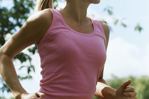 Alternar intervalos de trotar y correr aumenta la cantidad de calorías quemadas.