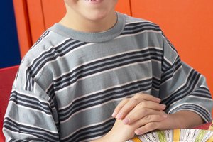 Enseñe a su niño la habilidad de la vida de una conducta respetuosa.
