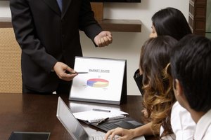Se pueden imprimir para la audiencia las diapositivas de PowerPoint con líneas para tomar notas.