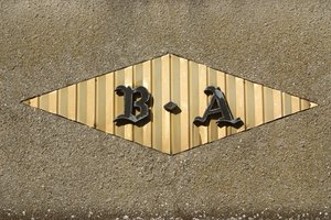 Crea iniciales estilizadas con tus nombres utilizando Excel.