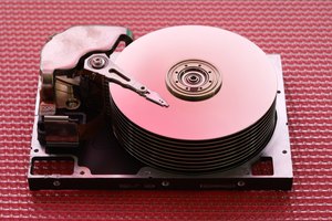 Formatear un disco duro.