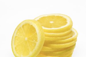 Los limones son ácidos y pueden desencadenar o exacerbar los síntomas del LPR.