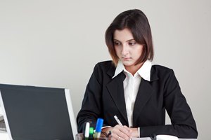 Sigue estos simples pasos para añadir números de páginas a tu documento.