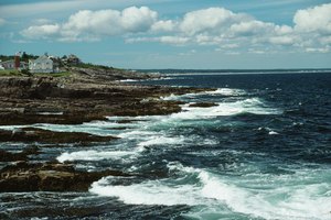 Las costas rocosas de Maine esconden un montón de hermosos cristales de mar.