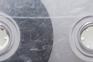 Inserta un cassette regular para observar si la cubierta lo expulsa también.