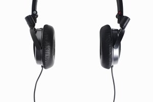 Quítate los auriculares para solucionar los problemas.