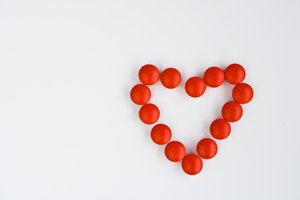 Un símbolo disponible para mostrar junto con tu nombre de Twitter es un corazón.