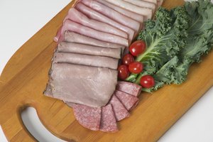 Elije carne asada magra y baja en sodio siempre que sea posible.