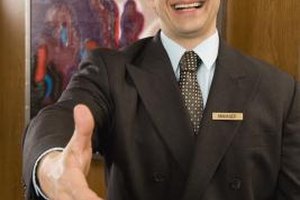 how much do hotel general managers earn
