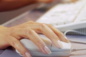 Internet Explorer es capaz de abrir y mostrar archivos PDF sin el uso de un programa ajeno o una ventana adicional.