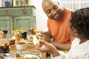 Los amantes de los alimentos han sido víctimas por mucho tiempo de malestares después de las comidas.