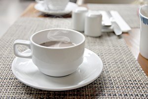 Bebe una taza de café al día.