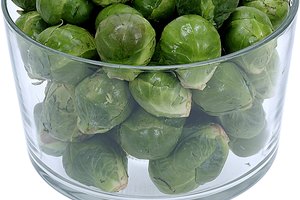 Las coles de Bruselas son un miembro de la familia de las verduras crucíferas.