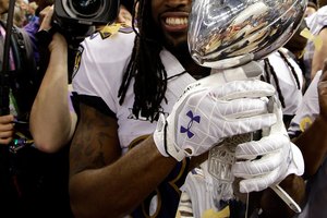 La radio es otra opcion para segur los partidos de NFL.