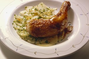 Rostizar es una manera sabrosa de cocinar el pollo sin parrilla.