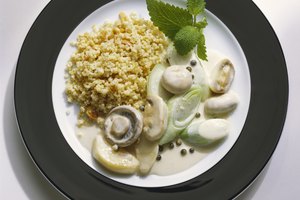 El sabor suave del mijo pega con una variedad de alimentos.