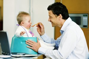 La hora de la comida es una de las cosas importantes en el día de tu bebé.