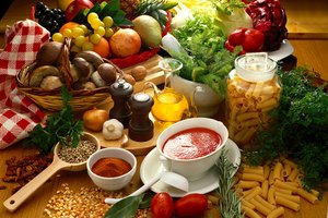 Ristow sugiere que los efectos negativos de tomar vitaminas antes del ejercicio no incluyen las vitaminas que se encuentran en los alimentos integrales como frutas y verduras.