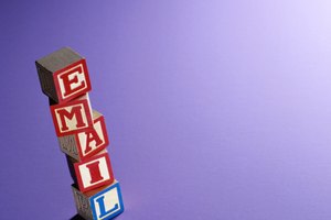 Puedes crear nuevos nombres de cuentas de correo electrónico con estos pasos.