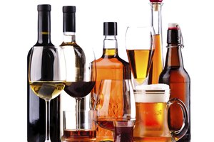 Dejar el alcohol puede causar síntomas de abstinencia.