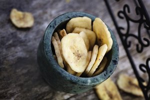 Las bananas ayudan a evitar los calambres.
