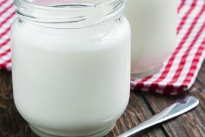 Puedes ingerir yogur normal, pero sacarás mucho más provecho de tu ejercicio si se trata de yogur griego.