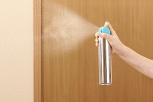 Haz tus propios ambientadores para eliminar los alérgenos en tu hogar.