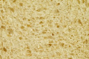 La harina de trigo sarraceno se usa comúnmente para hacer panes.