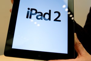 Todos los modelos de iPad utilizan iTunes para comunicarse con los sistemas de las computadoras.