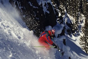 Las altas montañas de Nuevo México son excelentes para esquiar durante los meses de invierno.