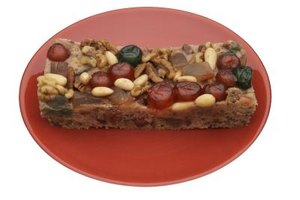 How to Store Homemade Fruitcakes | Our Everyday Life