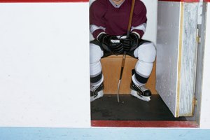 El hockey es un deporte popular para ciertos jóvenes.