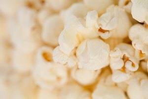 Las palomitas de maíz pueden bloquear el estoma.