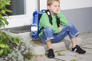 Reta a tu hijo a que te diga qué es lo que le molesta.