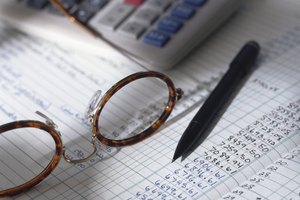 Microsoft Word contiene posiciones de tabulación que puedes marcar para armar una tabla de datos.